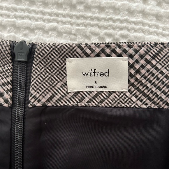 Wilfred plain mini skirt - Picture 2 of 2